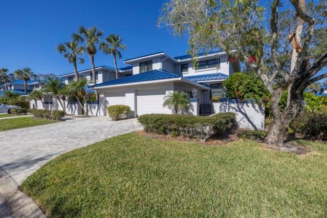 1621 WATERMARK CIRCLE NE 1621