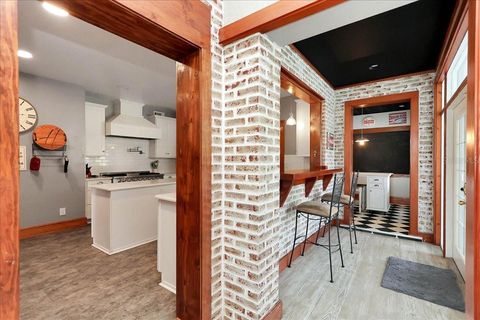 Tiny photo for 405 Lakeshore Drive, Leesburg, FL 34748 (MLS # OM721071)