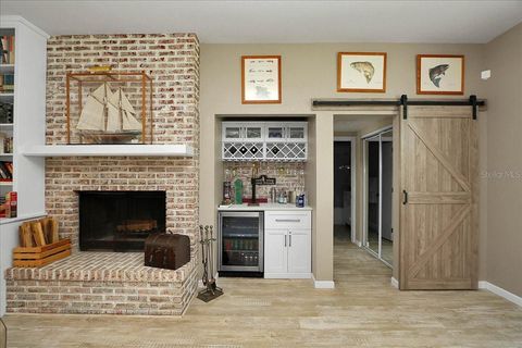 Tiny photo for 405 Lakeshore Drive, Leesburg, FL 34748 (MLS # OM721071)