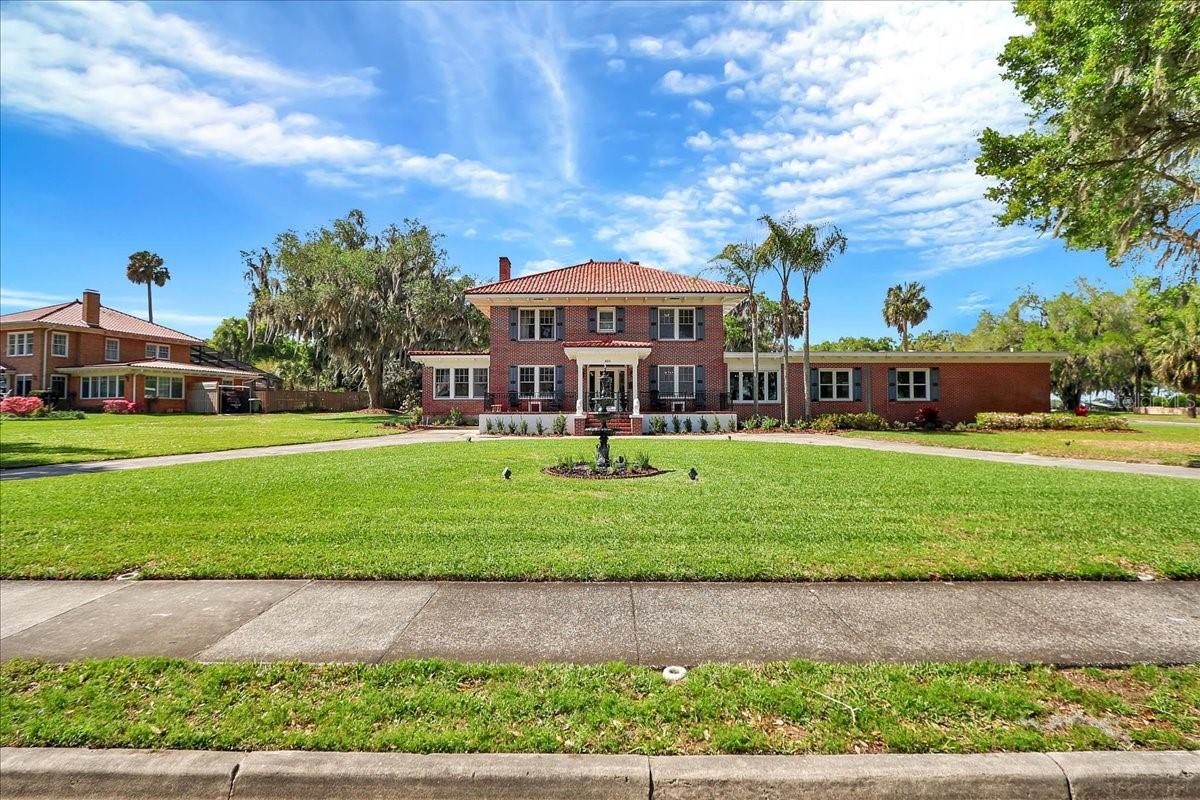 LEESBURG PALMORA PARK - Residential