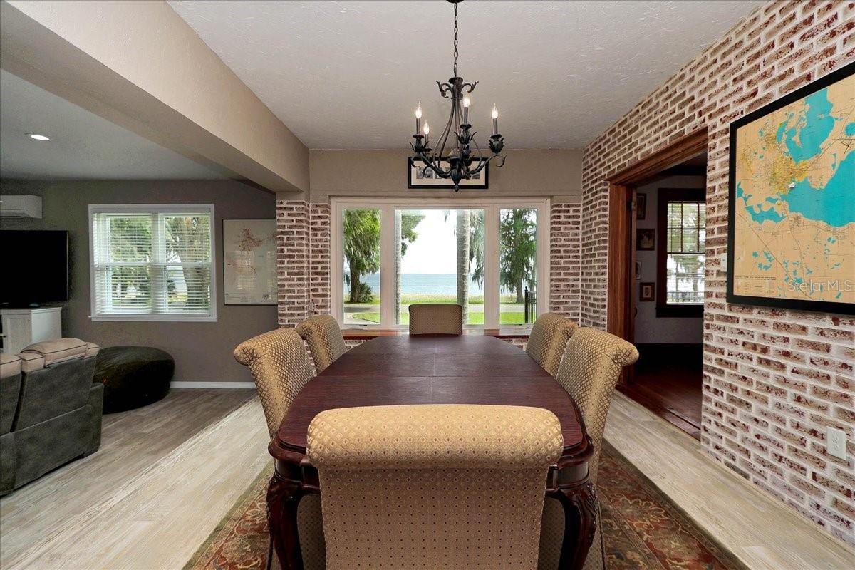 LEESBURG PALMORA PARK - Residential