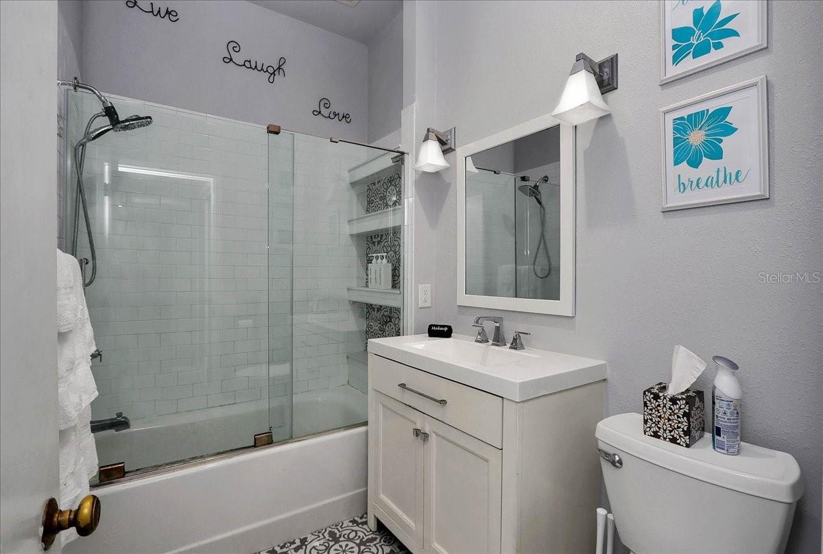 LEESBURG PALMORA PARK - Residential