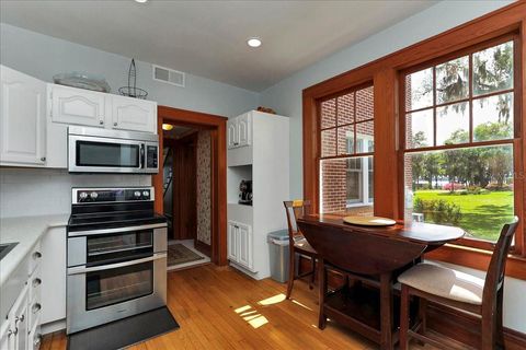 Tiny photo for 405 Lakeshore Drive, Leesburg, FL 34748 (MLS # OM721071)