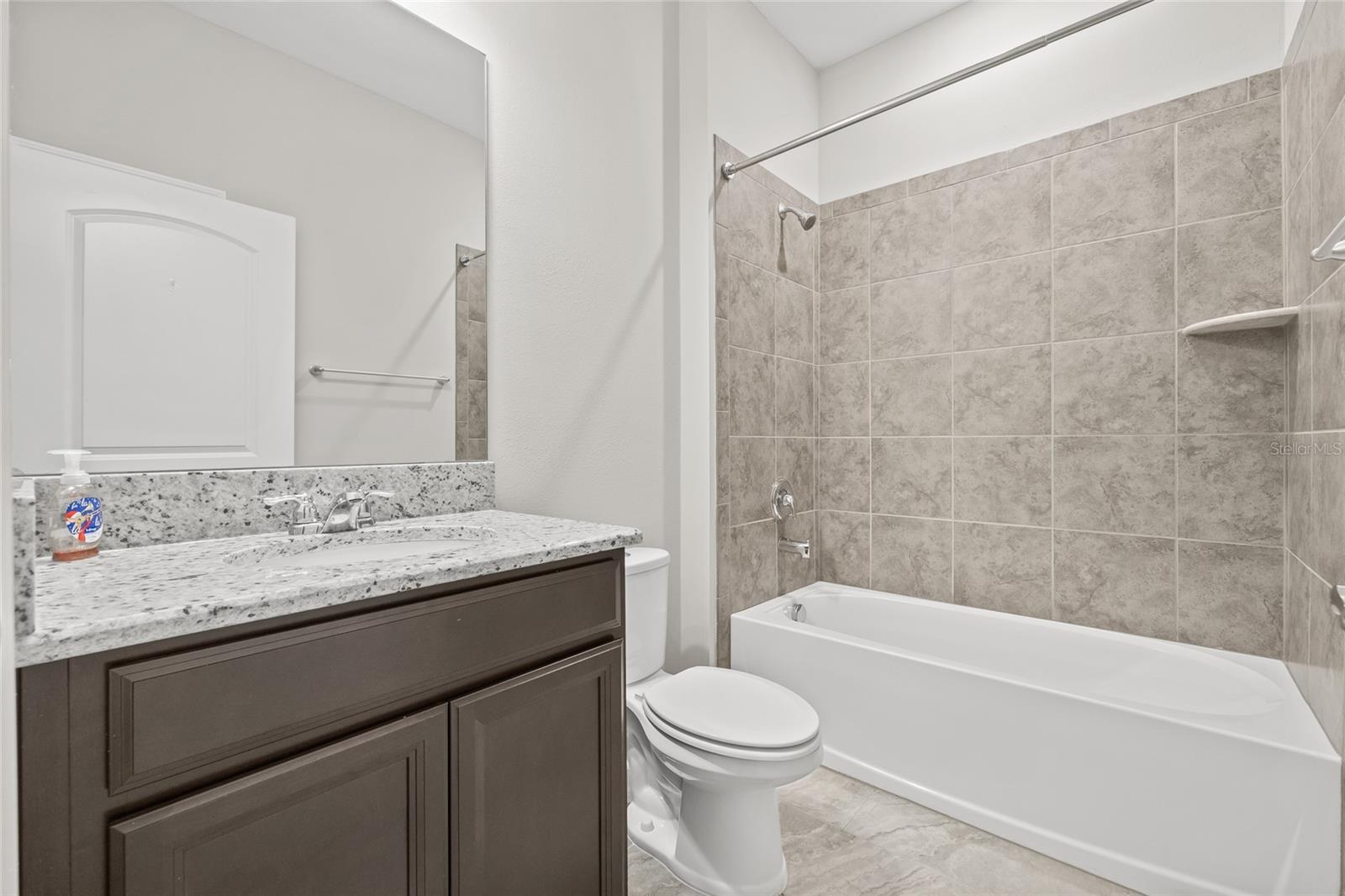 CROSSCREEK PH IA - Residential Lease