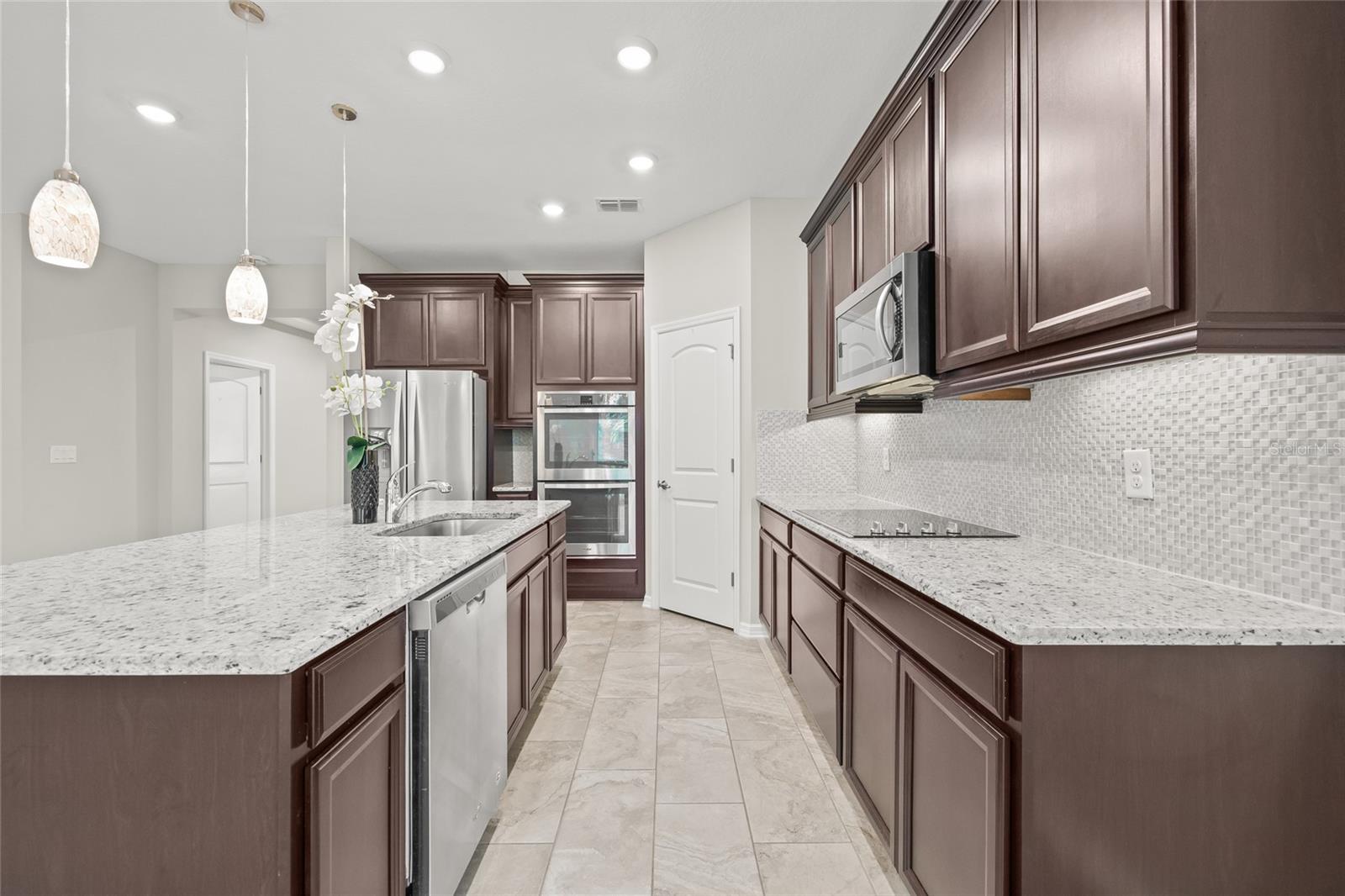 CROSSCREEK PH IA - Residential Lease