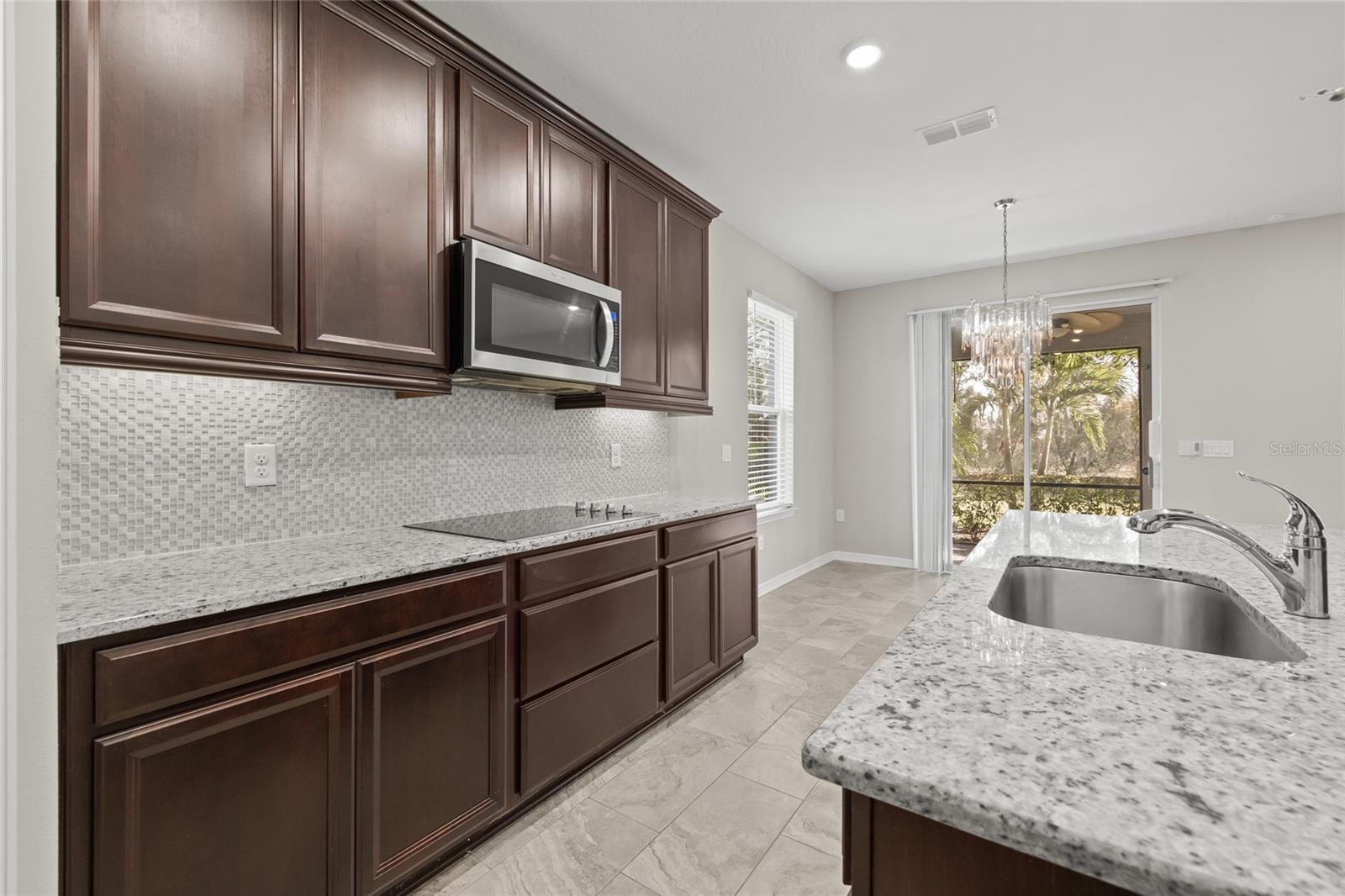 CROSSCREEK PH IA - Residential Lease