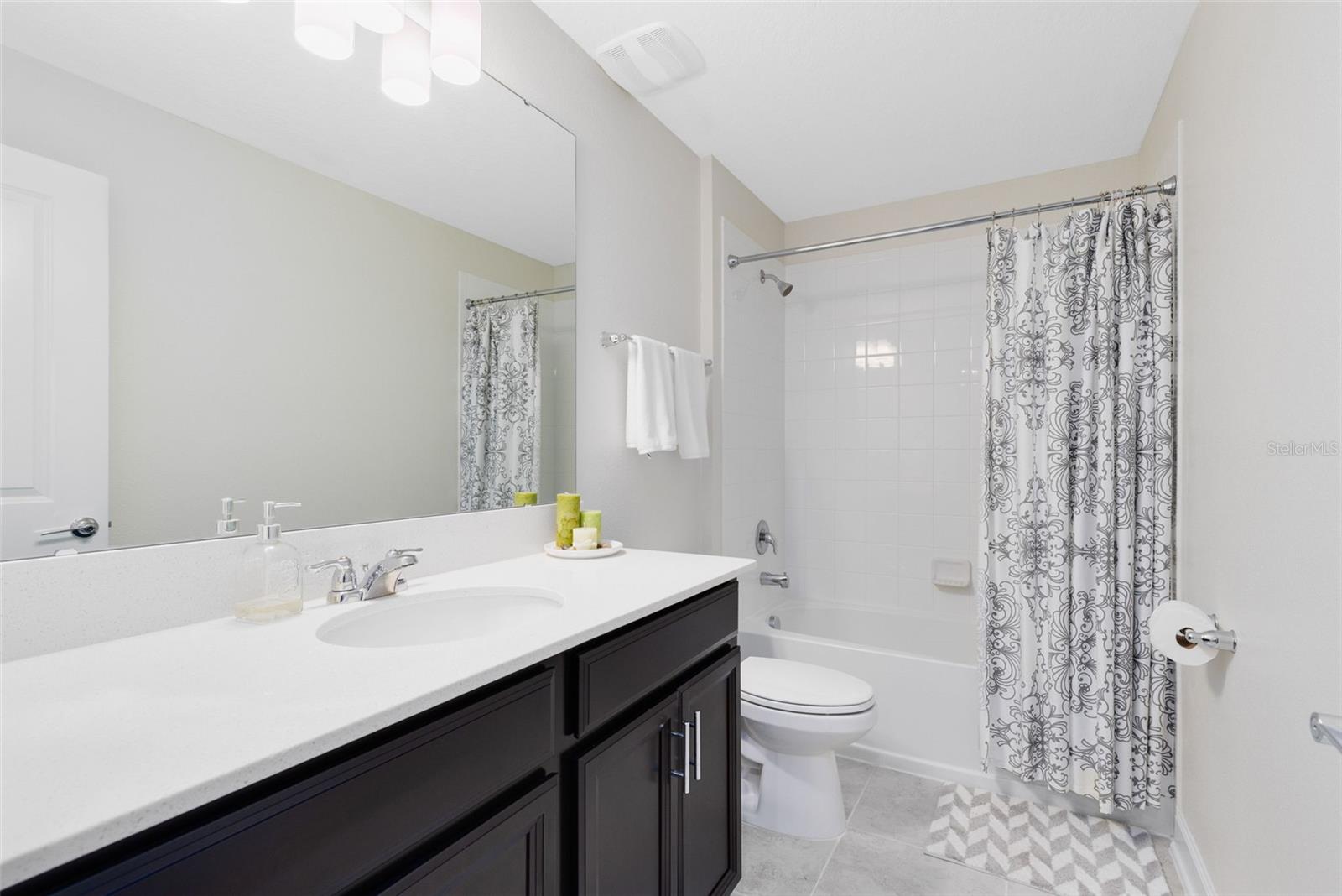 STOREY GROVE PH 1B-1 - Residential