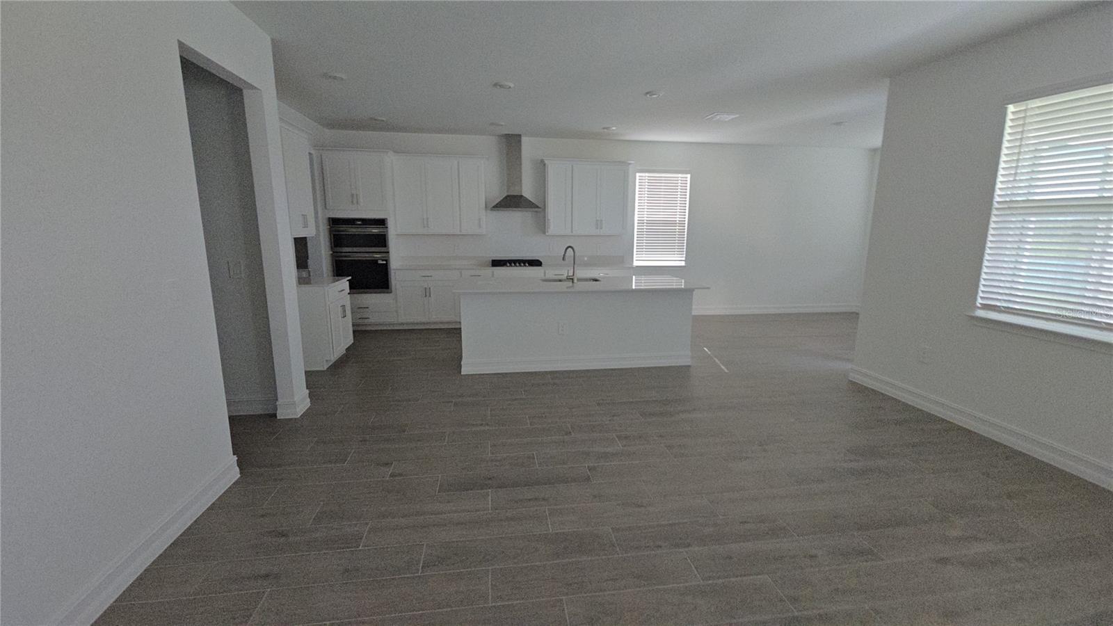 STONEGATE PRESERVE - Residential Lease