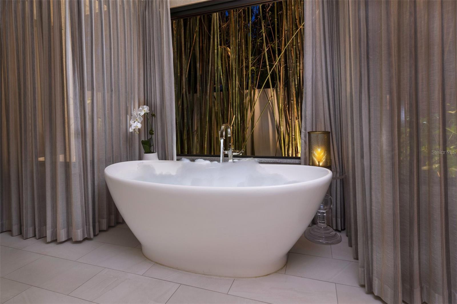 PARK LAKE/HIGHLAND NEIGHBORHOOD ASSOCIATION,INC. - Residential