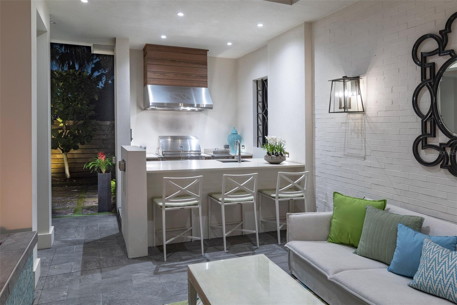 PARK LAKE/HIGHLAND NEIGHBORHOOD ASSOCIATION,INC. - Residential