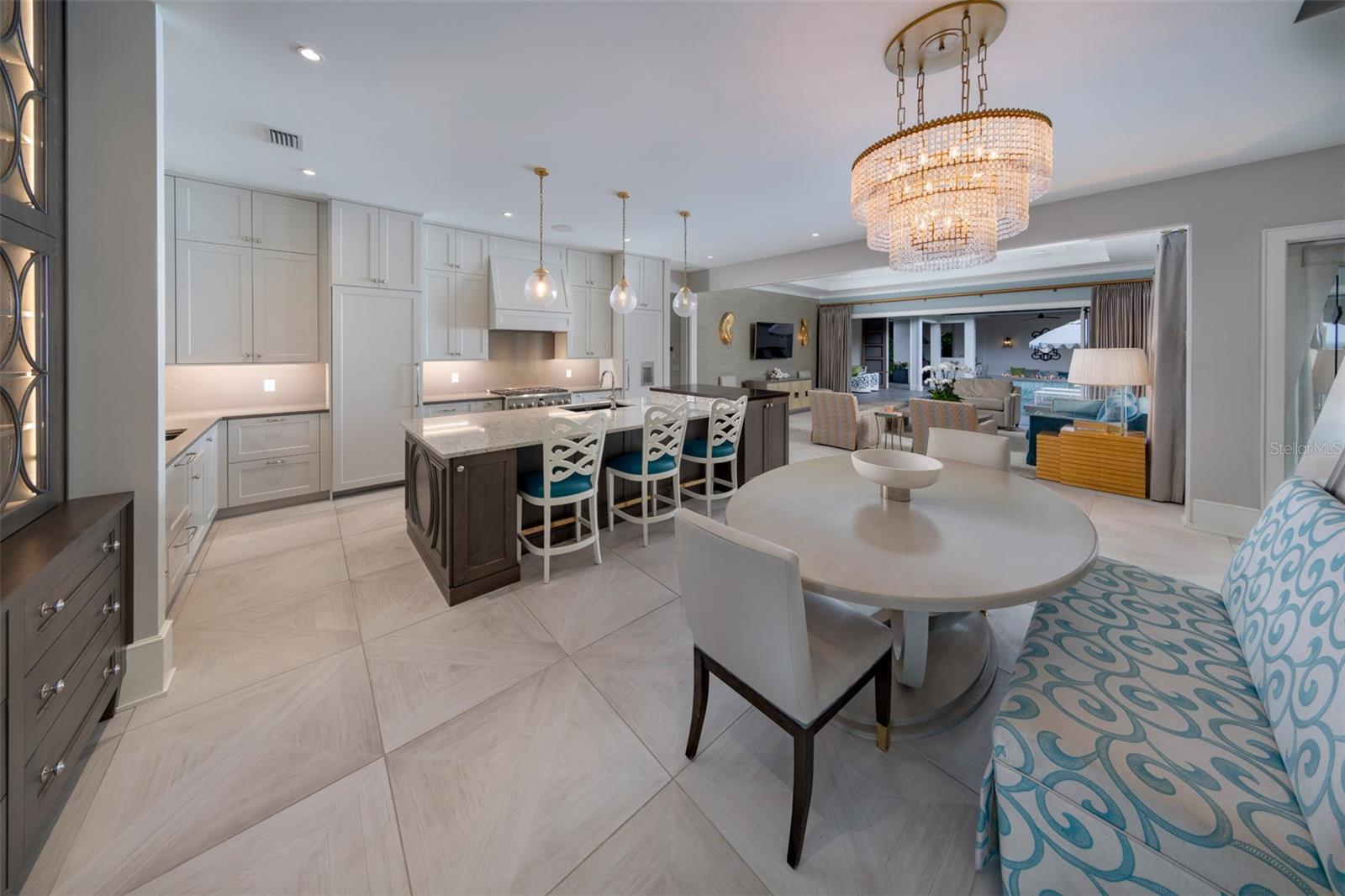 PARK LAKE/HIGHLAND NEIGHBORHOOD ASSOCIATION,INC. - Residential