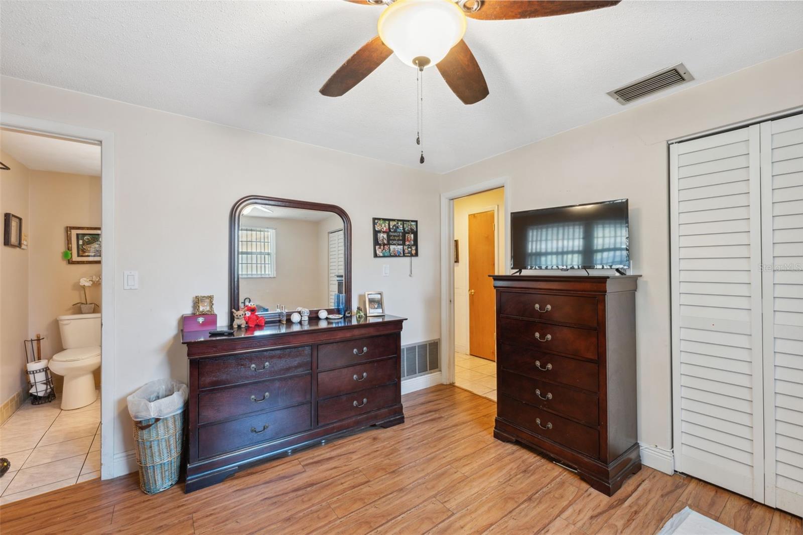 JASMINE LAKES - Residential