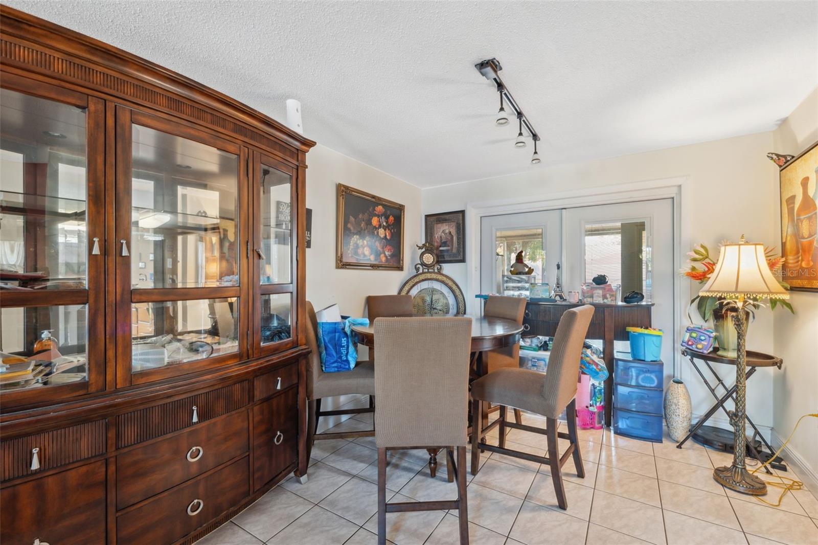 JASMINE LAKES - Residential