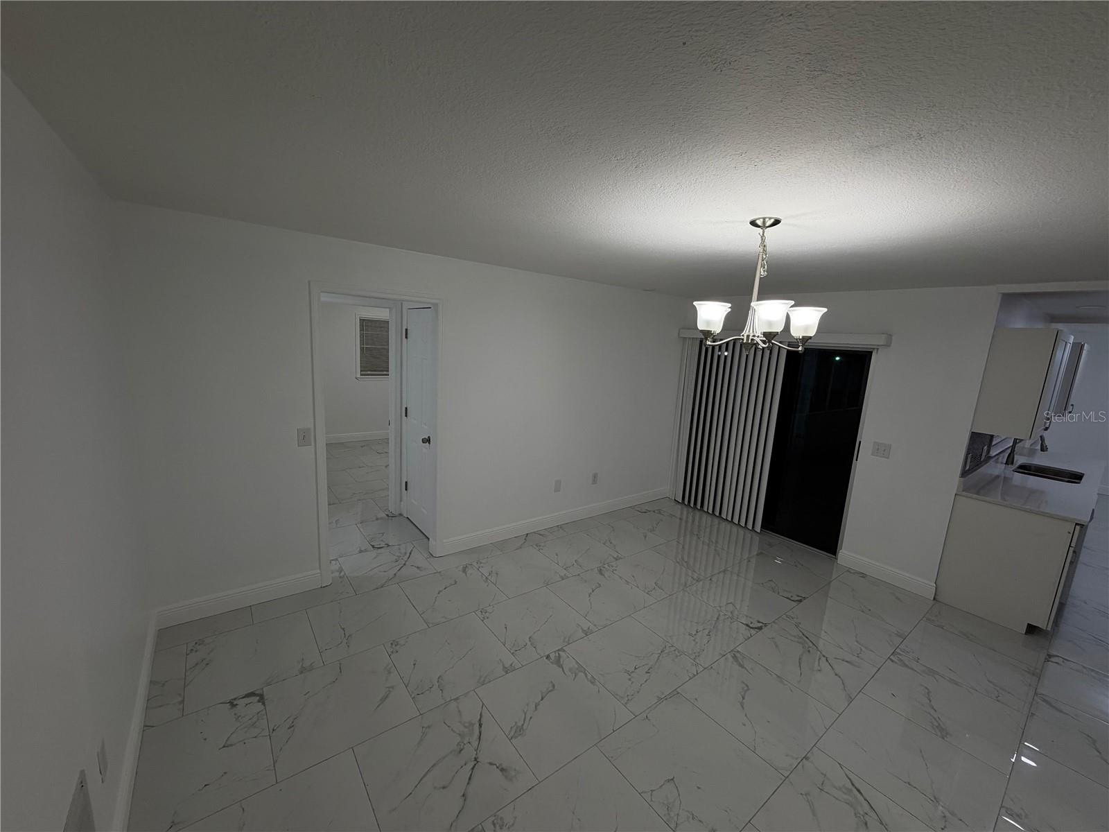 BEL AIRE WOODS EIGHTH ADD - Residential Lease