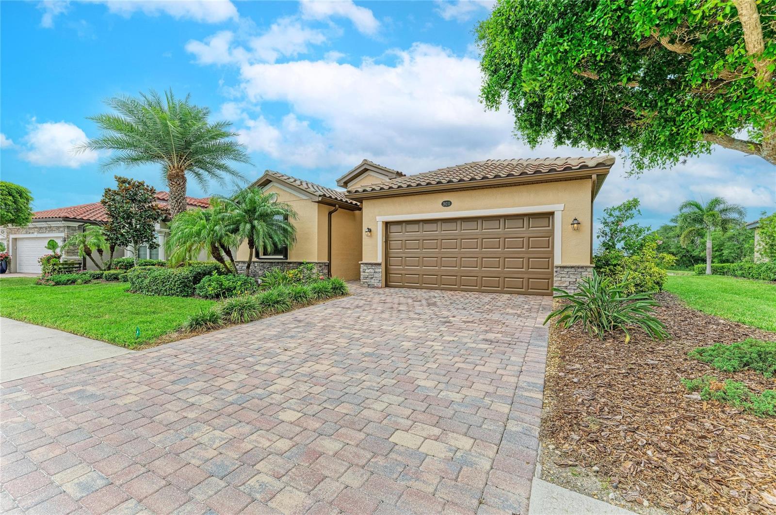 20211 GRANLAGO DRIVE