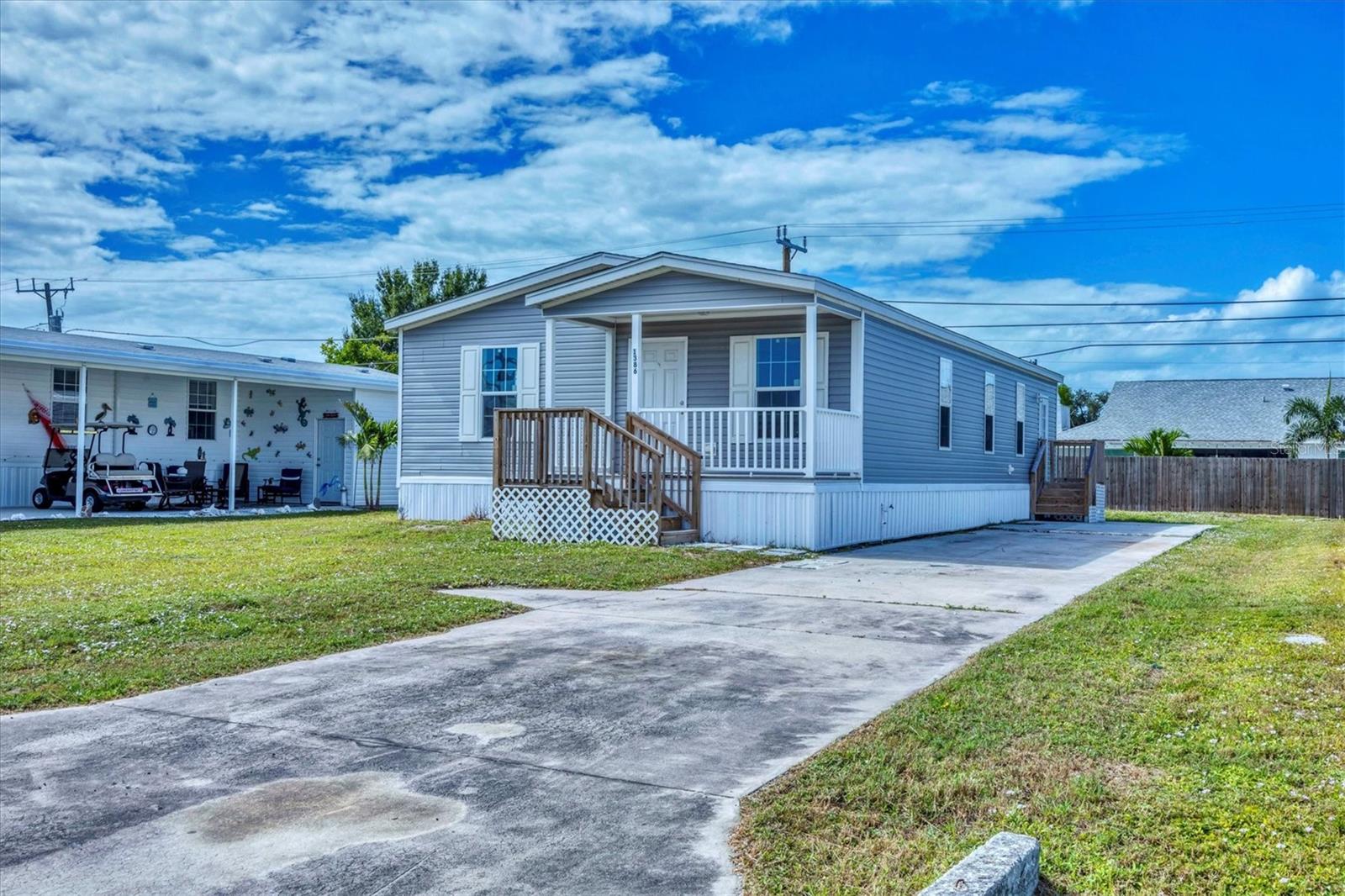 HOLIDAY MOB ESTATE - Residential