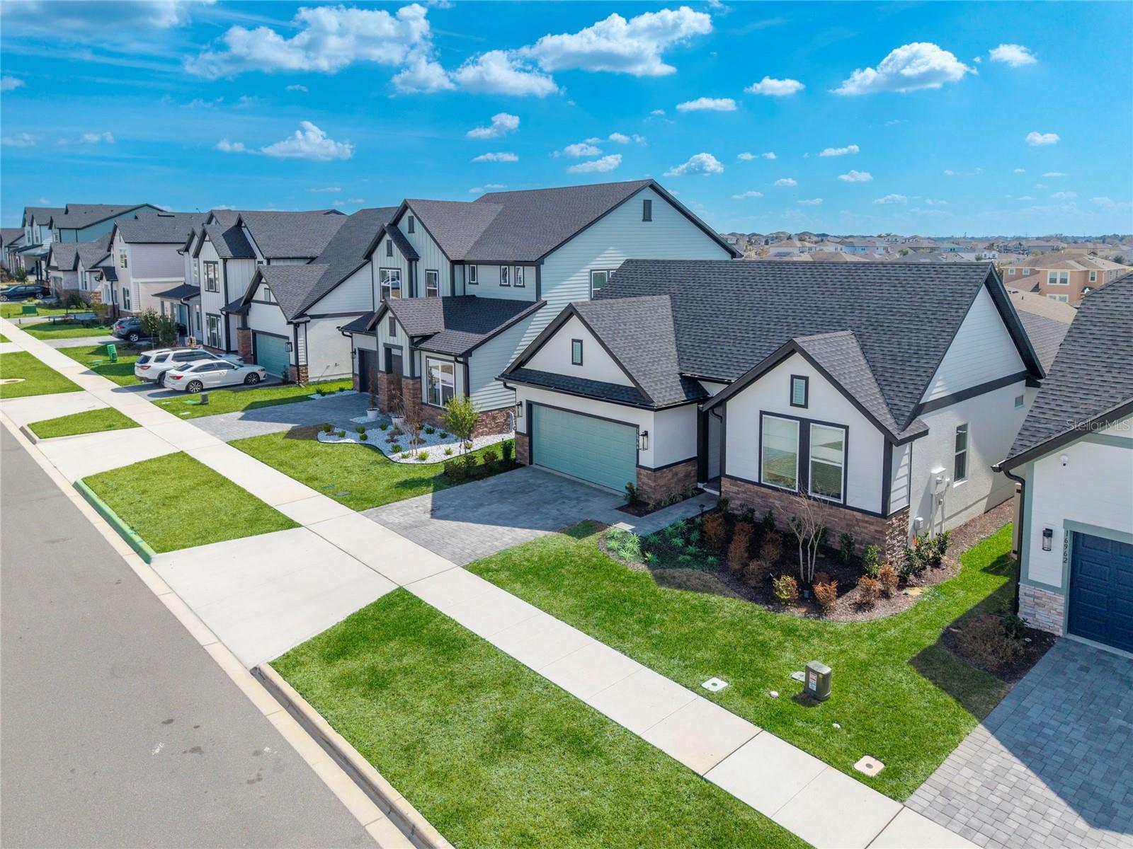 JOHNS LK NORTH - Residential