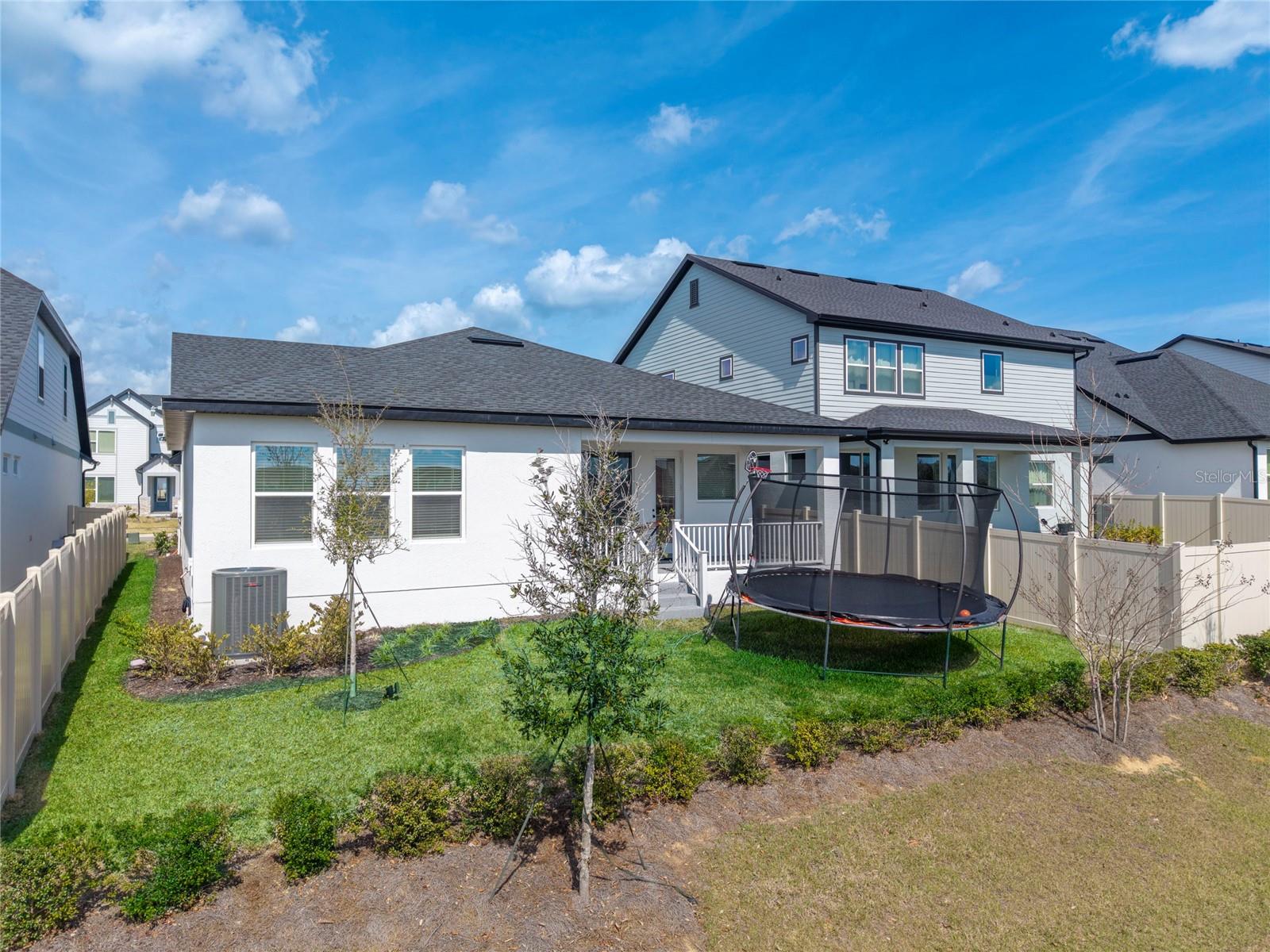 JOHNS LK NORTH - Residential