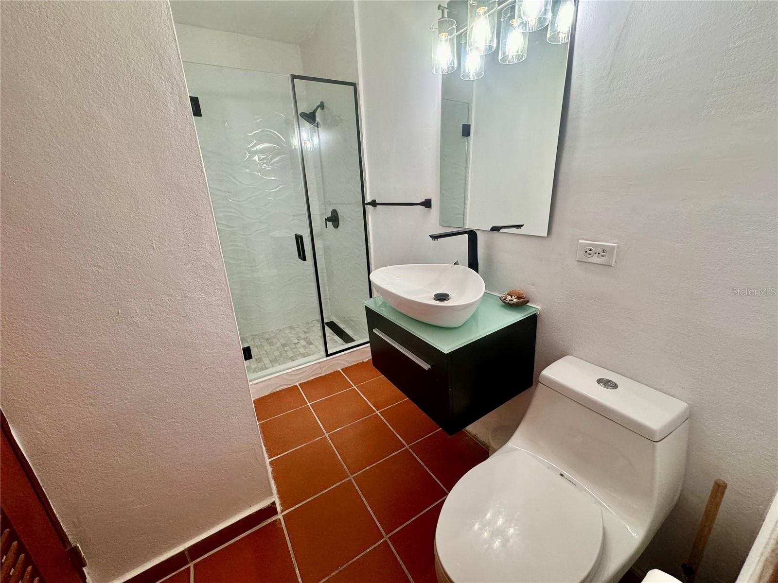 LAS VILLAS EN PALMAS I - Residential Lease