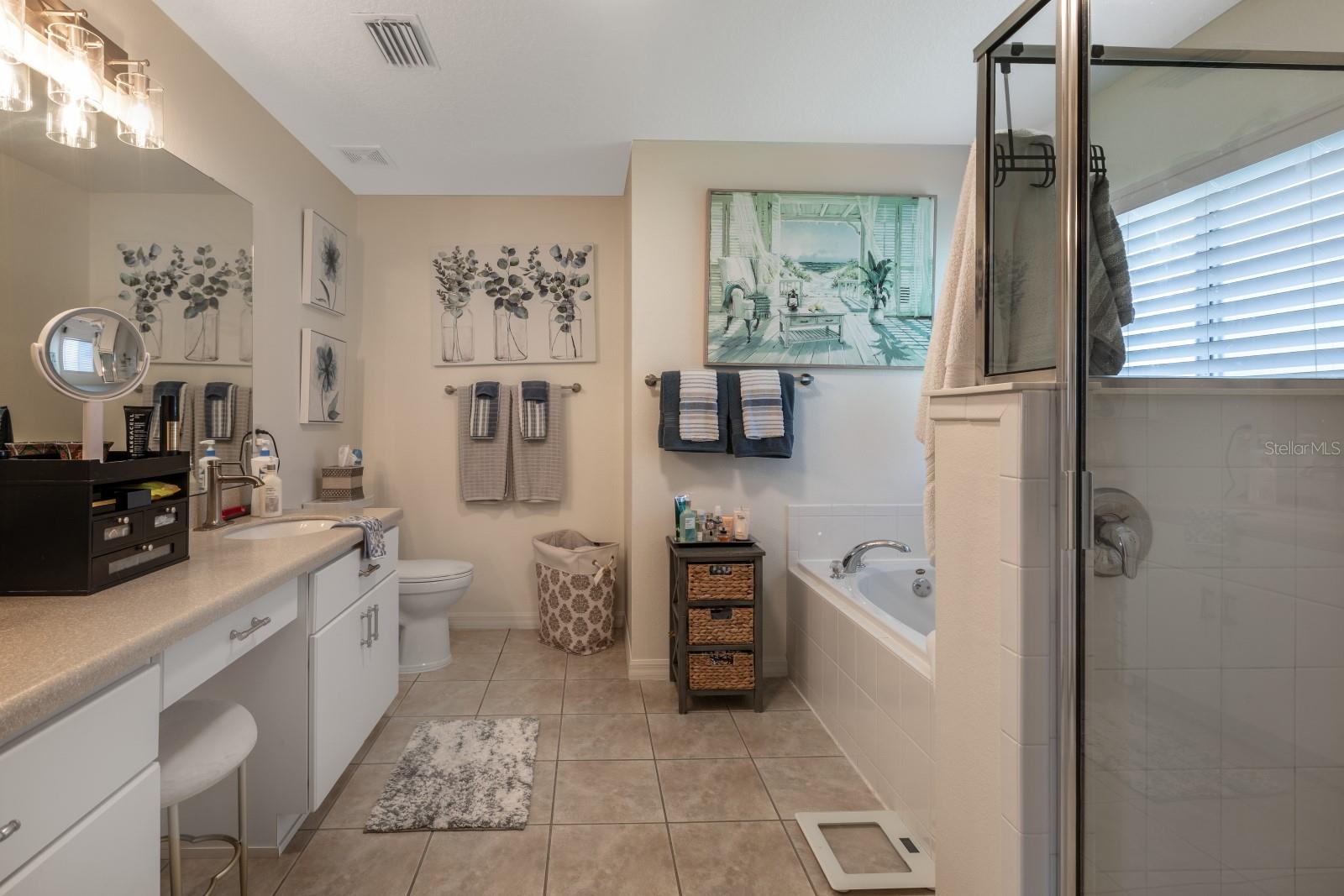 LEGACY/LEESBURG UN #7 - Residential