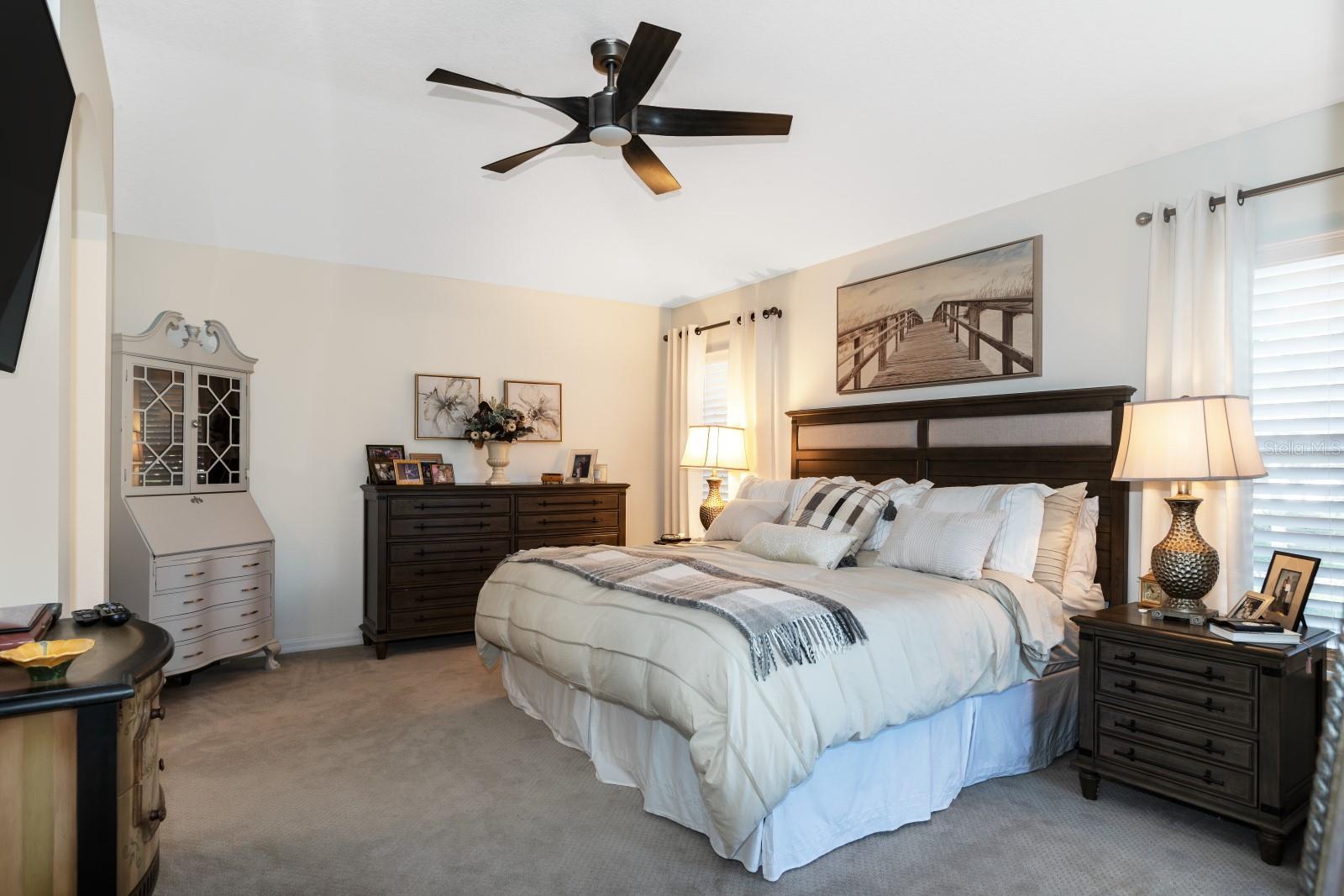 LEGACY/LEESBURG UN #7 - Residential