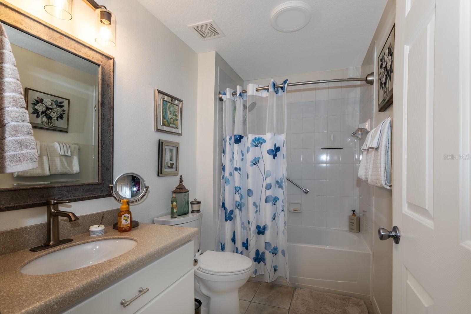 LEGACY/LEESBURG UN #7 - Residential