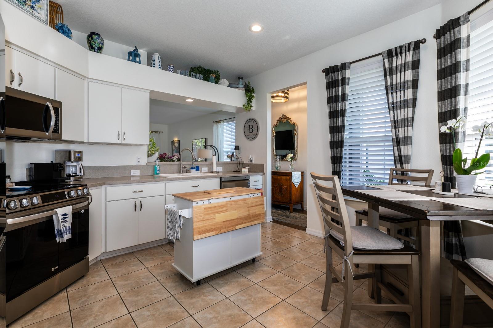 LEGACY/LEESBURG UN #7 - Residential