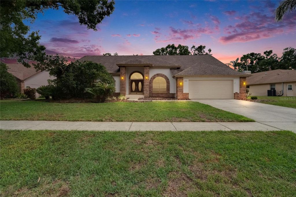 Photo of 2413 Buckhorn Run Drive, Valrico, FL 33596 (MLS # TB8383080)