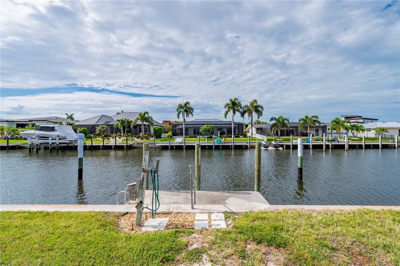 PUNTA GORDA ISLES SEC 04 - Residential