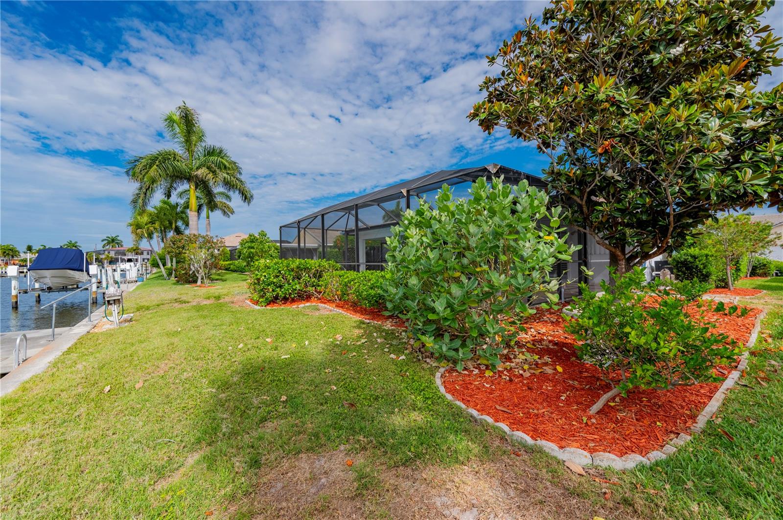 PUNTA GORDA ISLES SEC 04 - Residential