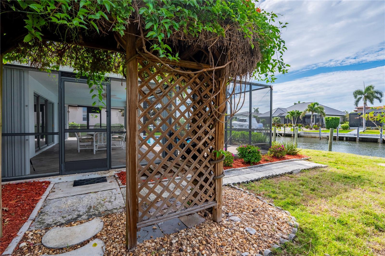 PUNTA GORDA ISLES SEC 04 - Residential