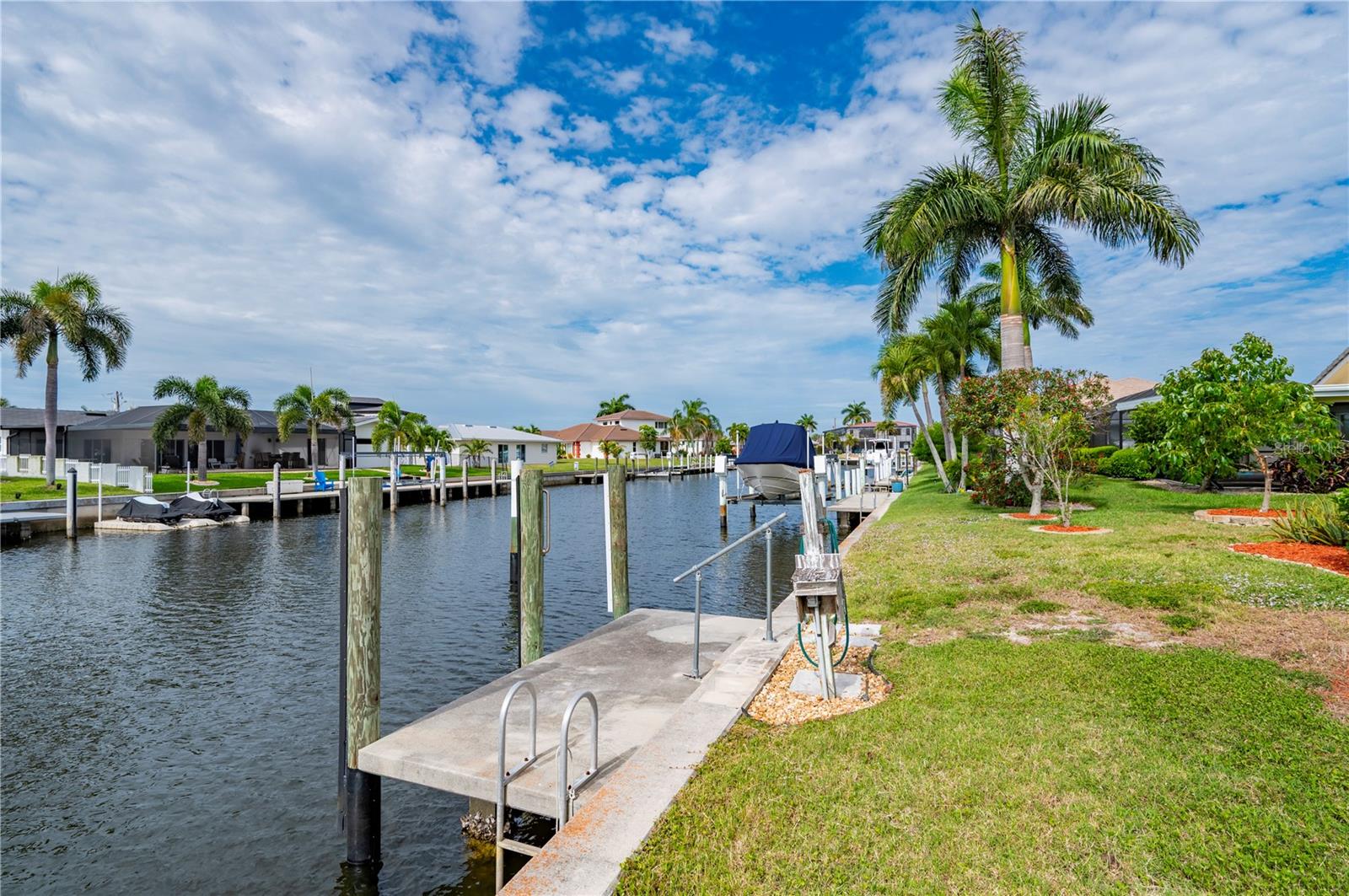 PUNTA GORDA ISLES SEC 04 - Residential