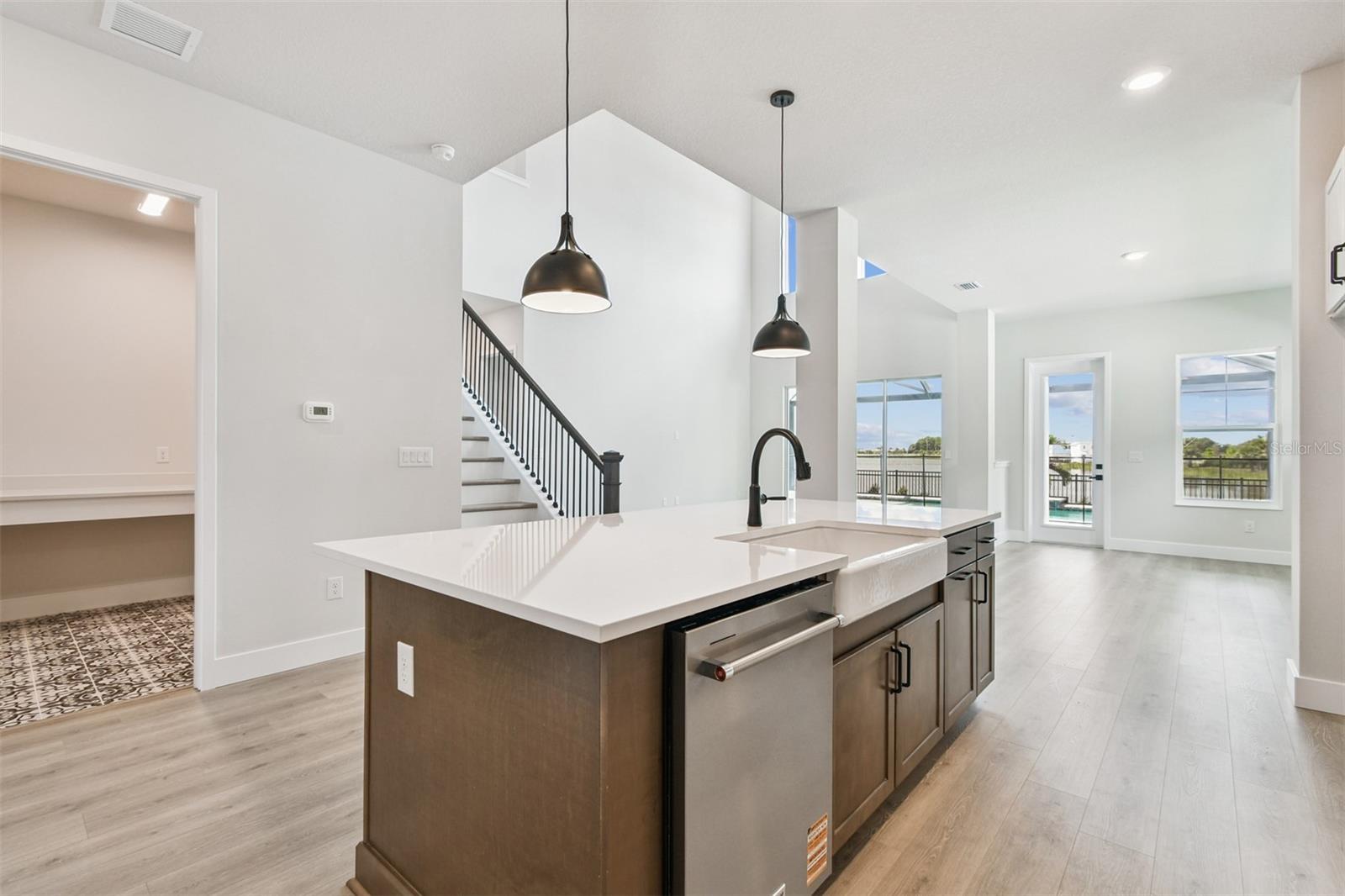 EMERALD LANDING AT WATERSIDE - Residential