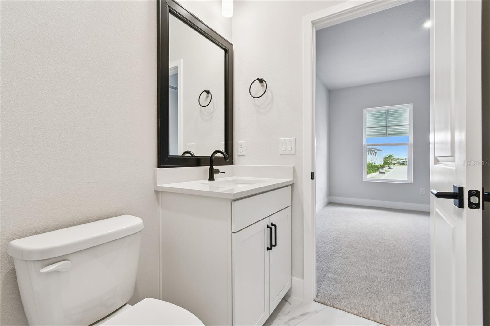 EMERALD LANDING AT WATERSIDE - Residential