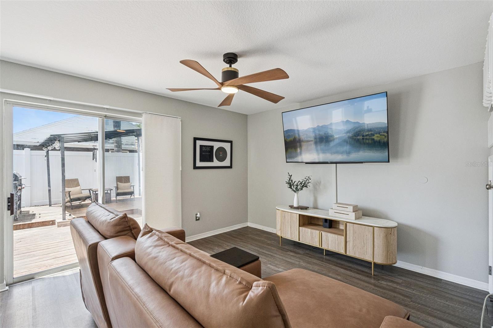 HUCKLEBERRY FIELDS TR N2B - Residential