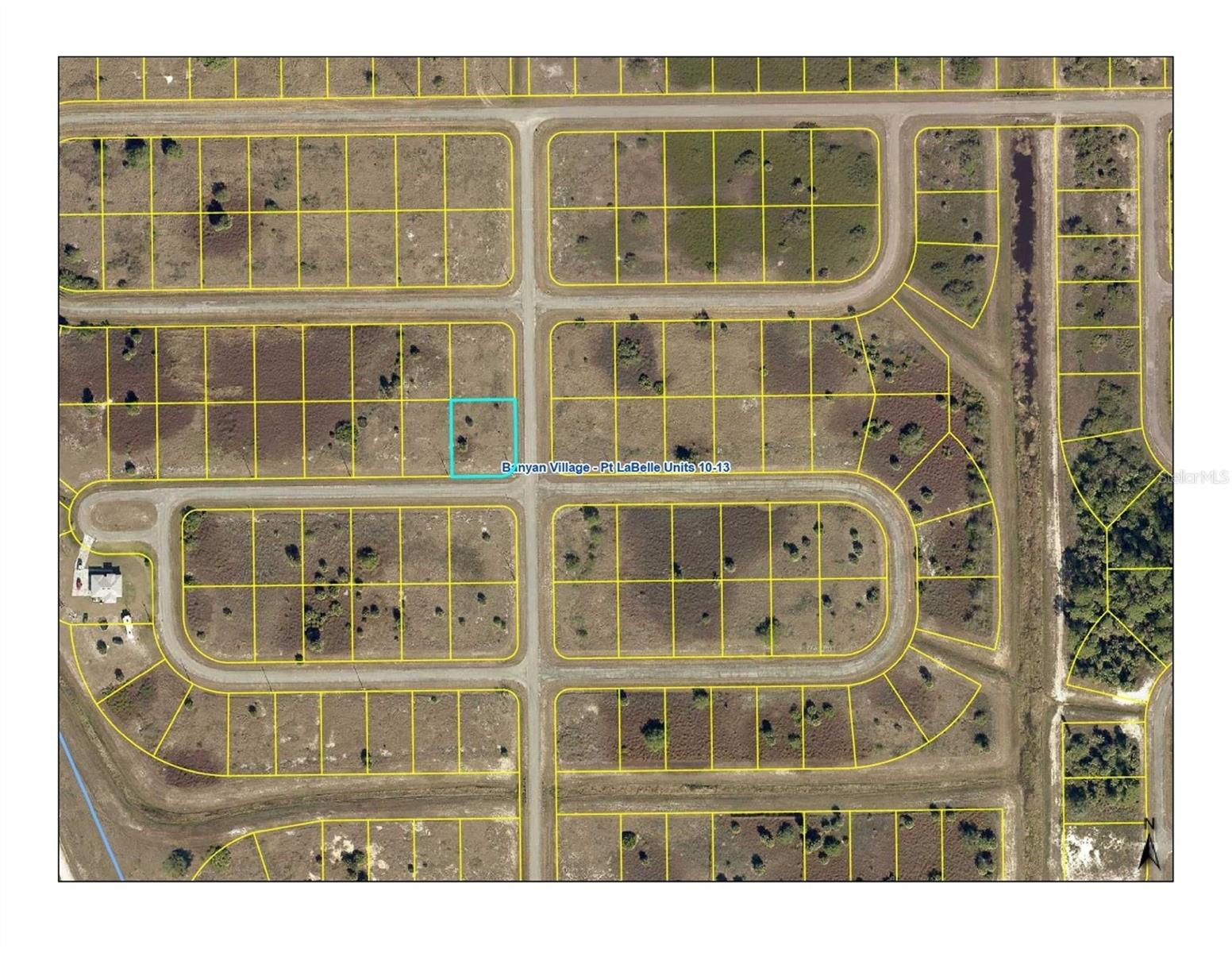 PORT LA BELLE - Land