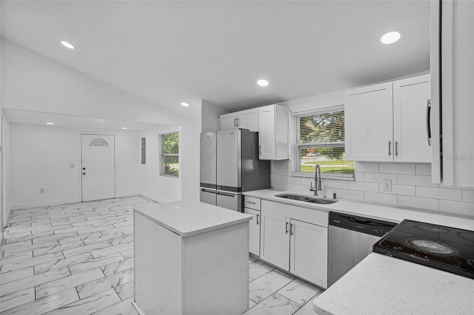 HOLDEN REAL ESTATE COMPANYS ADD - Residential Lease