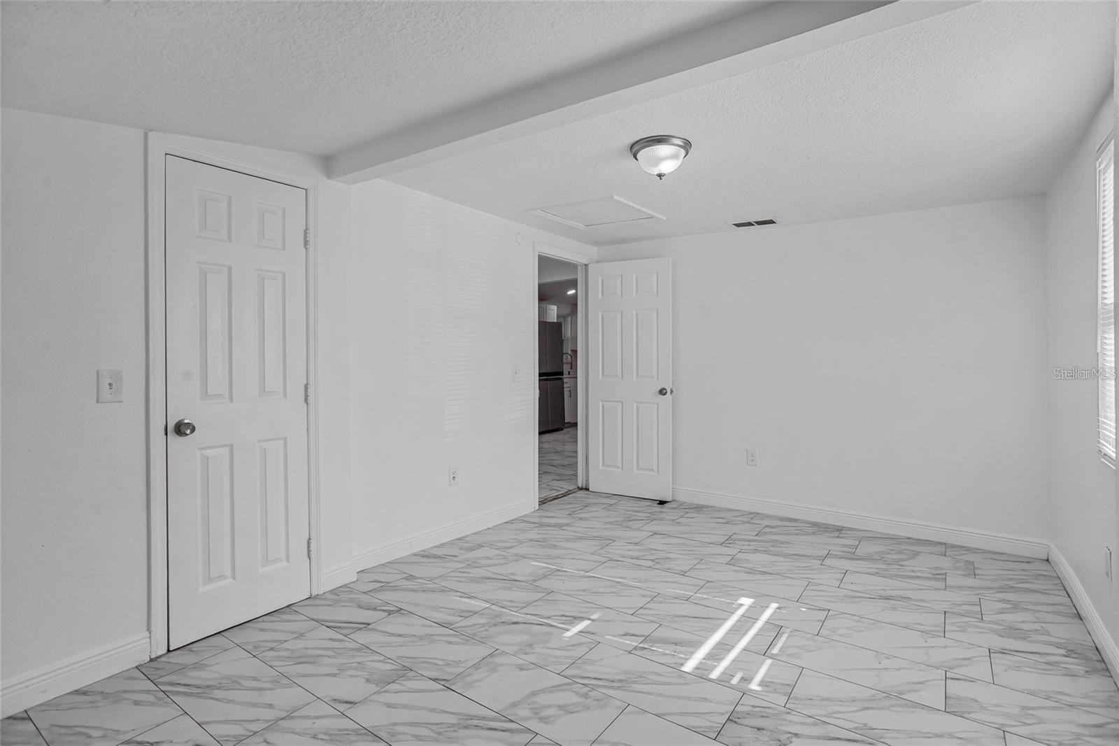 HOLDEN REAL ESTATE COMPANYS ADD - Residential Lease