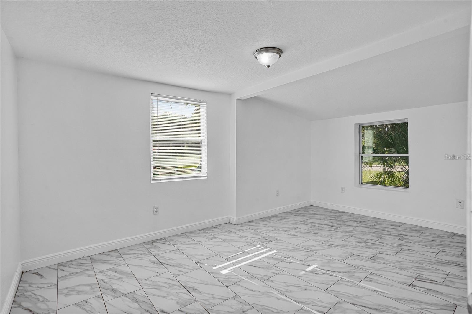 HOLDEN REAL ESTATE COMPANYS ADD - Residential Lease