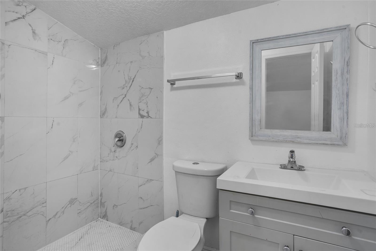 HOLDEN REAL ESTATE COMPANYS ADD - Residential Lease