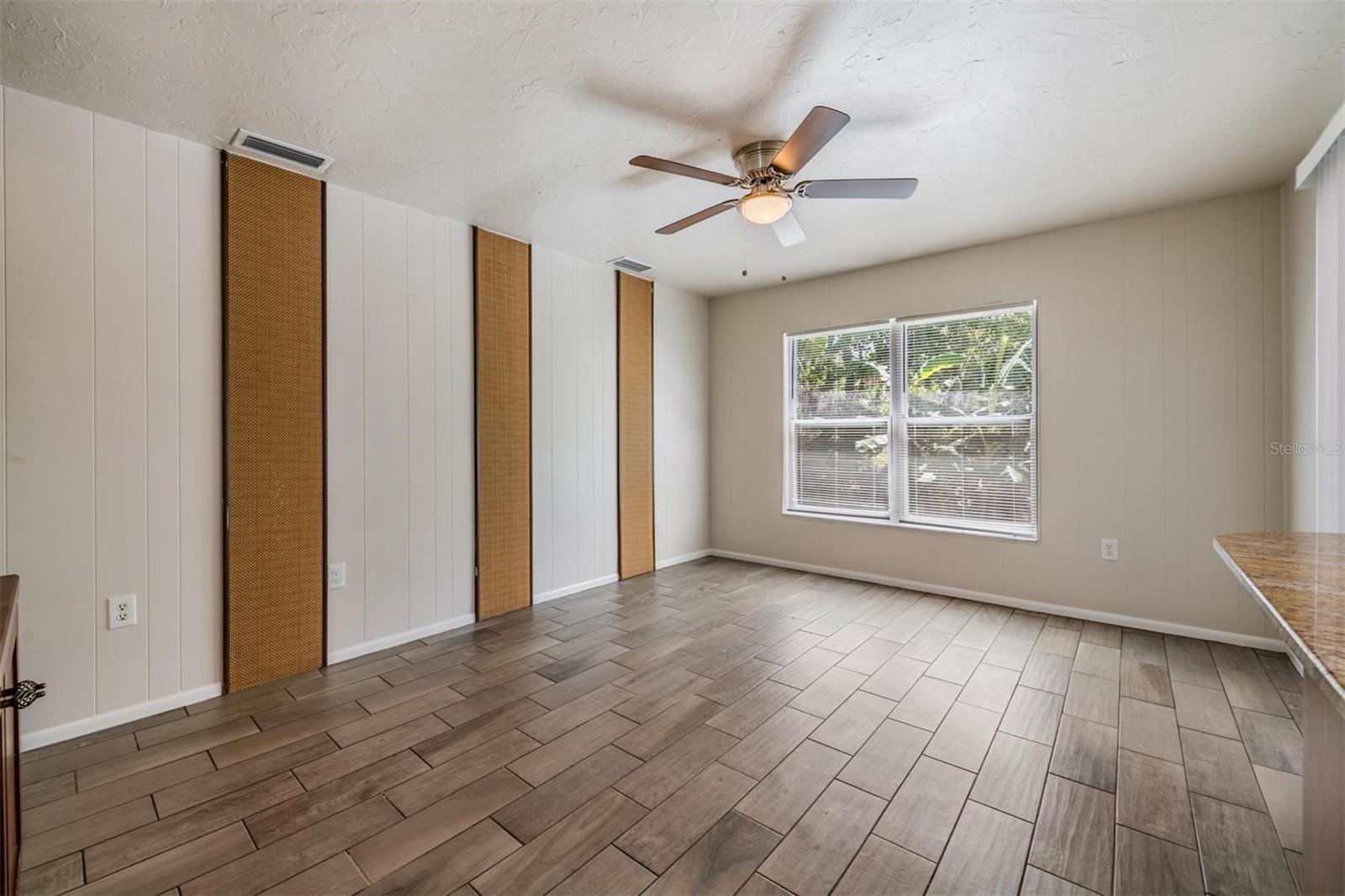 WHITFIELD COUNTRY CLUB HEIGHTS - Residential