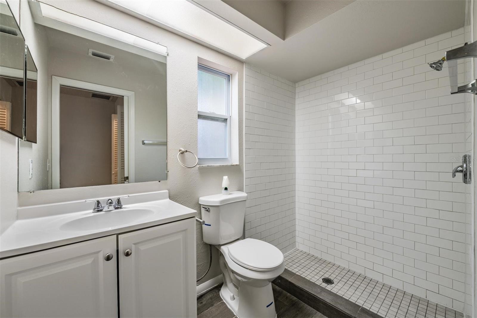 WHITFIELD COUNTRY CLUB HEIGHTS - Residential