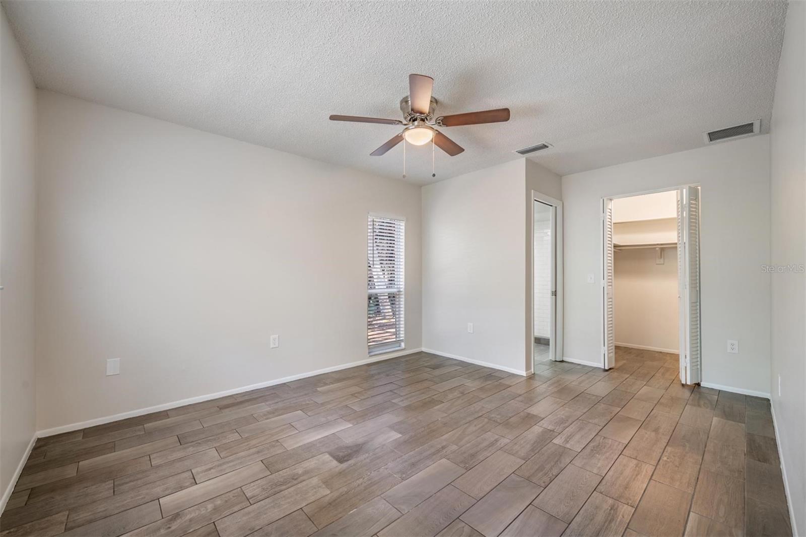 WHITFIELD COUNTRY CLUB HEIGHTS - Residential