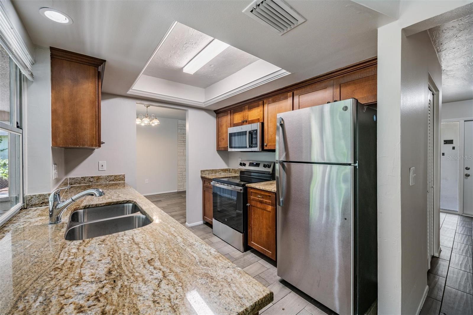 WHITFIELD COUNTRY CLUB HEIGHTS - Residential