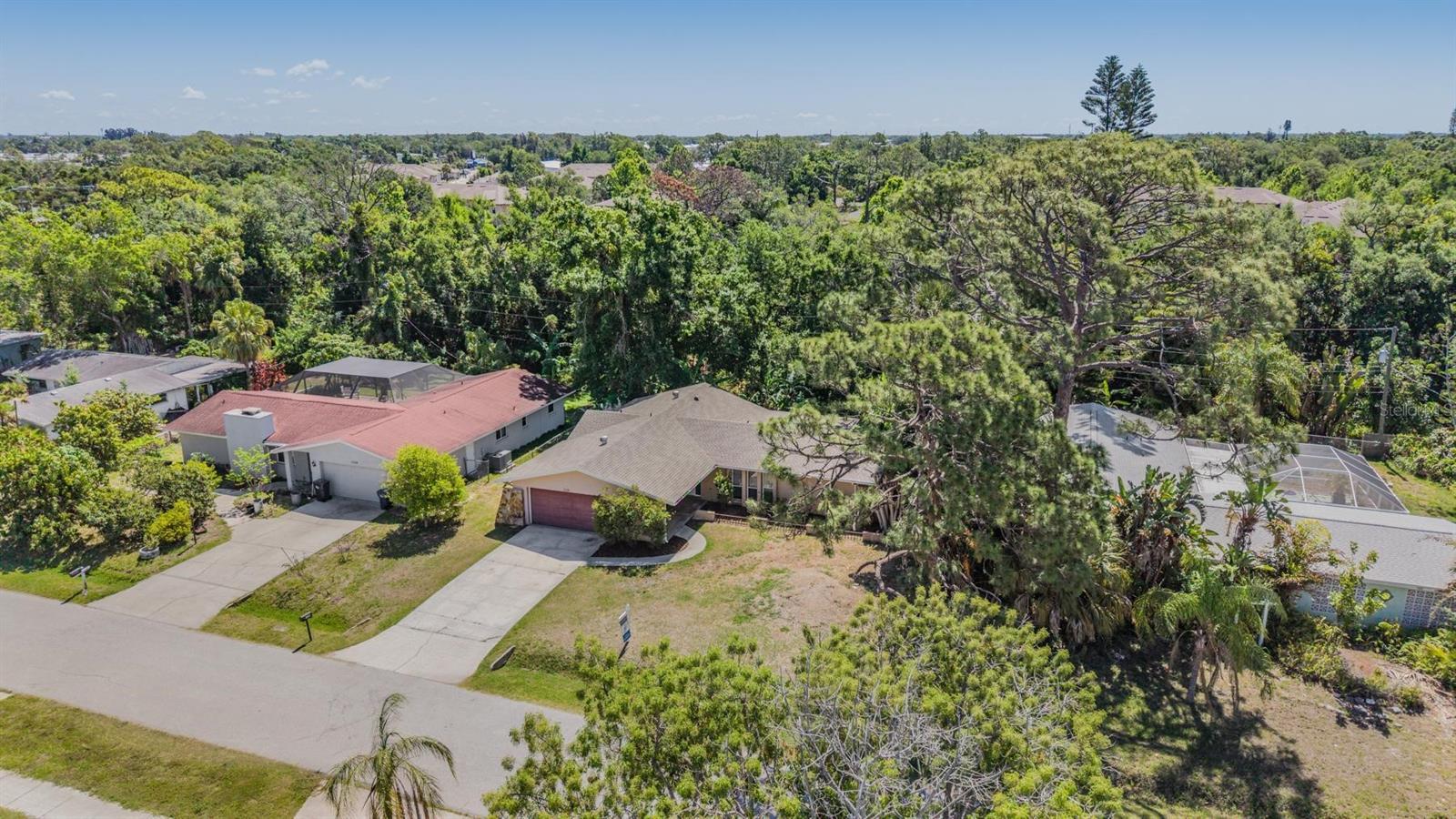 WHITFIELD COUNTRY CLUB HEIGHTS - Residential