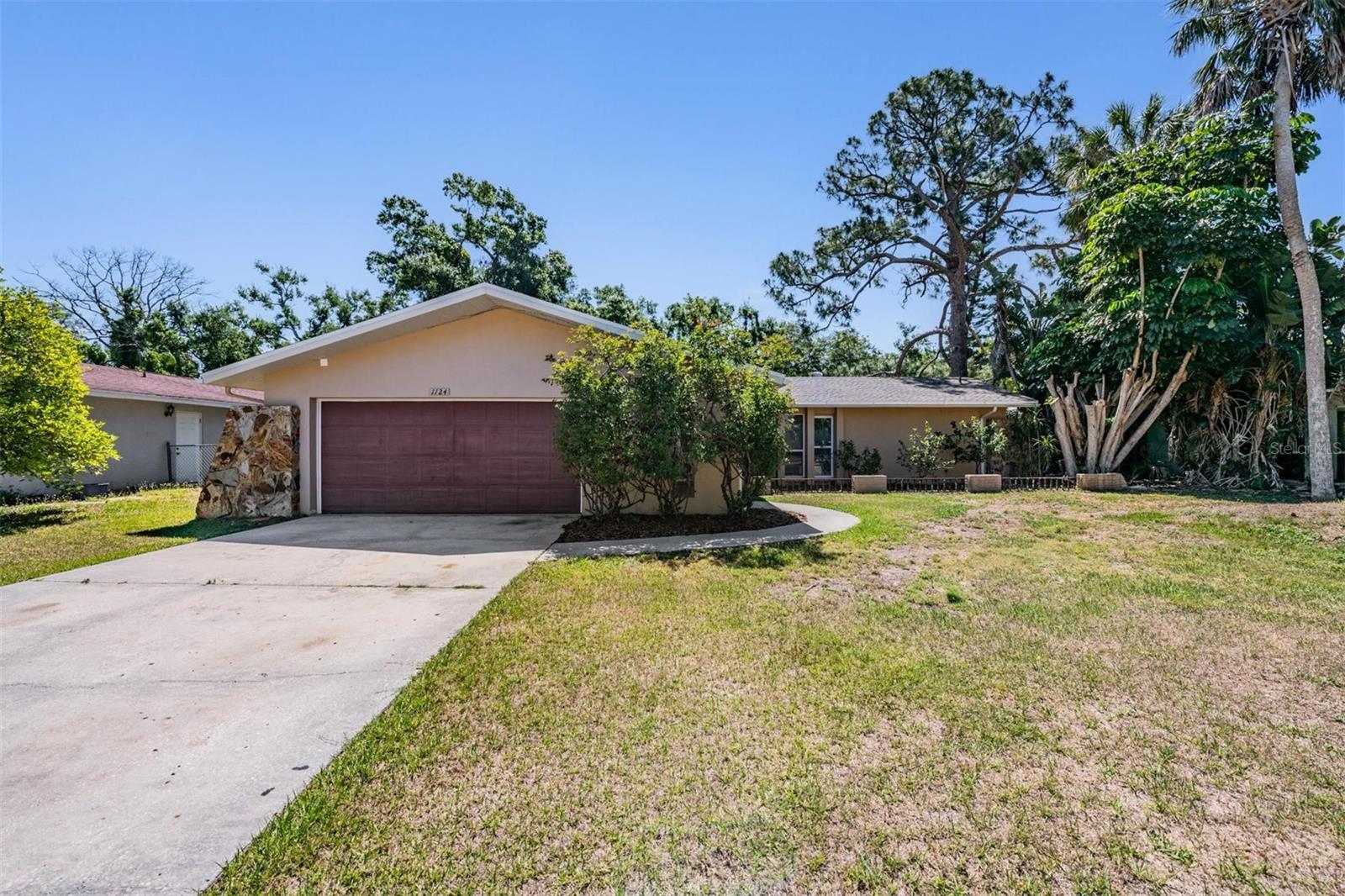 WHITFIELD COUNTRY CLUB HEIGHTS - Residential