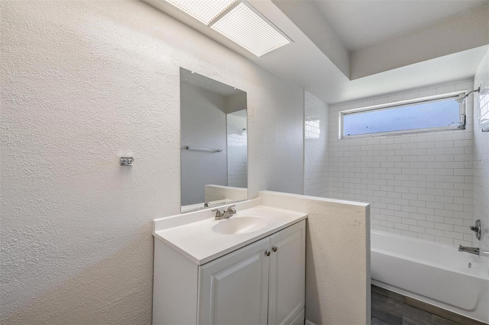 WHITFIELD COUNTRY CLUB HEIGHTS - Residential