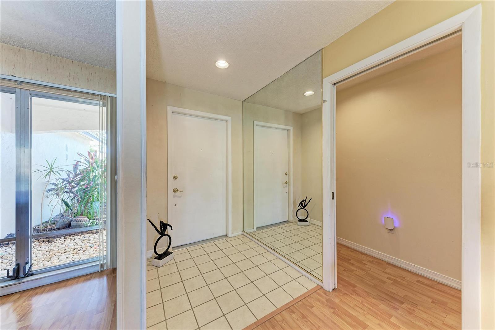 1841 SPRINGWOOD DRIVE