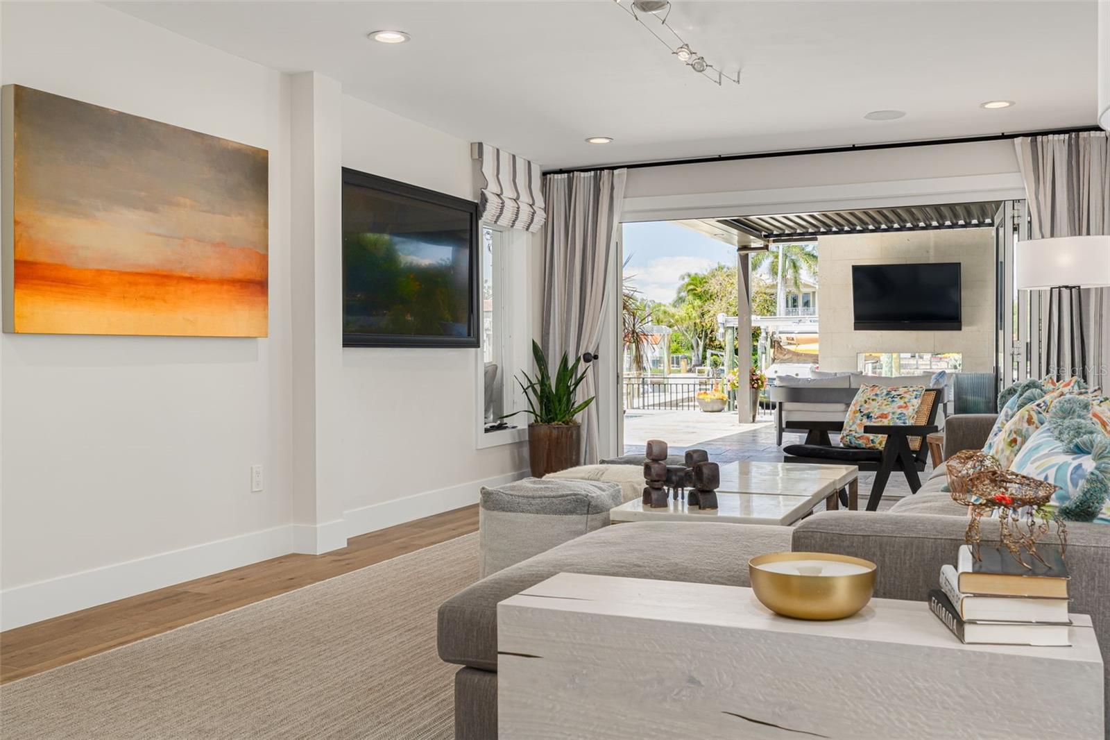SNELL ISLE BRIGHTWATERS SEC 1 REP - Residential