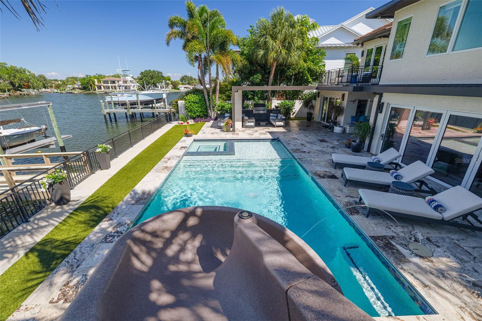 SNELL ISLE BRIGHTWATERS SEC 1 REP - Residential